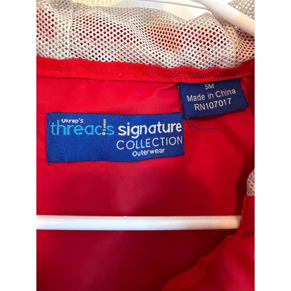 Ukrops Threads Signature Collection Murphy USA Red Nylon Windbreaker Jacket SM